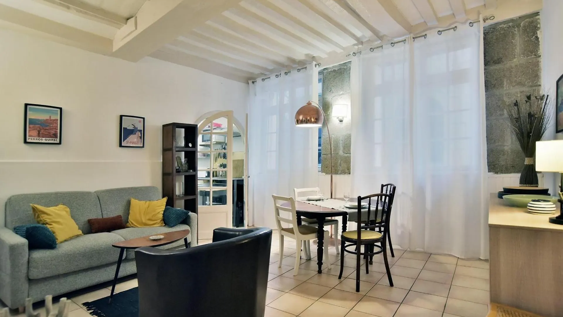 L'Amuros - Wifi- 200M Plage Saint-Malo 0*,  France