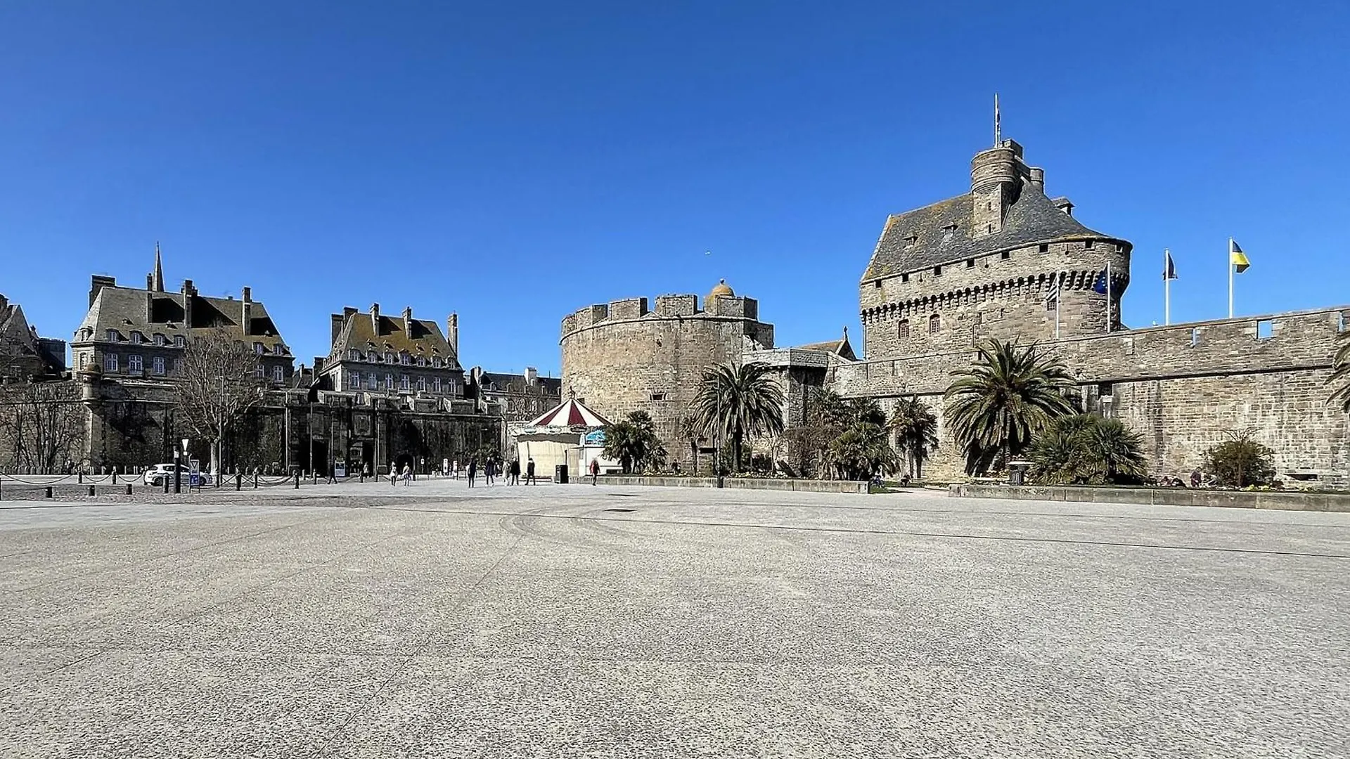 L'Amuros - Wifi- 200M Plage Saint-Malo Apartment